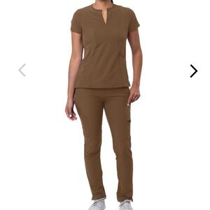 Adar Pro Women Scrub Set XS